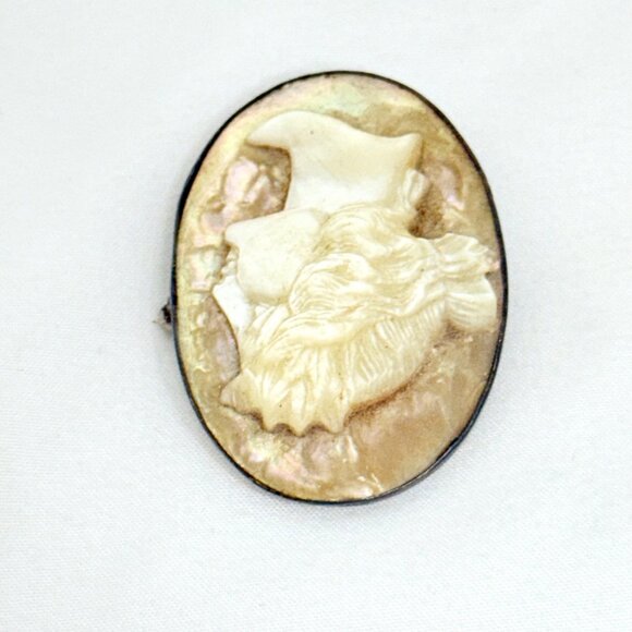 Vintage Hand-Carved Cameo Brooch/Pin Mother Of Pearl Shell Sterling Setting - Picture 4 of 8